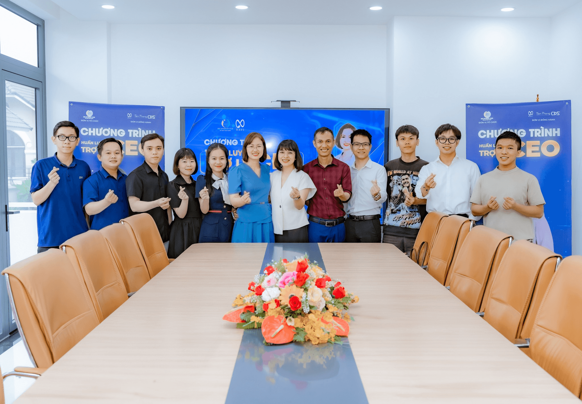 SMAC "TRANG BỊ" BÍ KÍP THÀNH CÔNG CHO NHÂN VIÊN